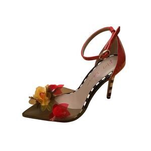BETSEY JOHNSON “SAVVIE” STATEMENT MAKING FLORAL ACCENT PUUMPS NWOB 7